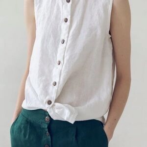 PerSeption Concept White Sleeveless Button-Down Shirt